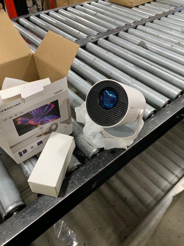 Photo 1 of ?Electric Focus?Magcubic Mini Projector 4K Support, Portable Projector with WiFi 6 and Bluetooth 5.4, Smart Proyector, 5W Soundbase Speaker, 180° Rotation for Home Theater HY300 Ultra