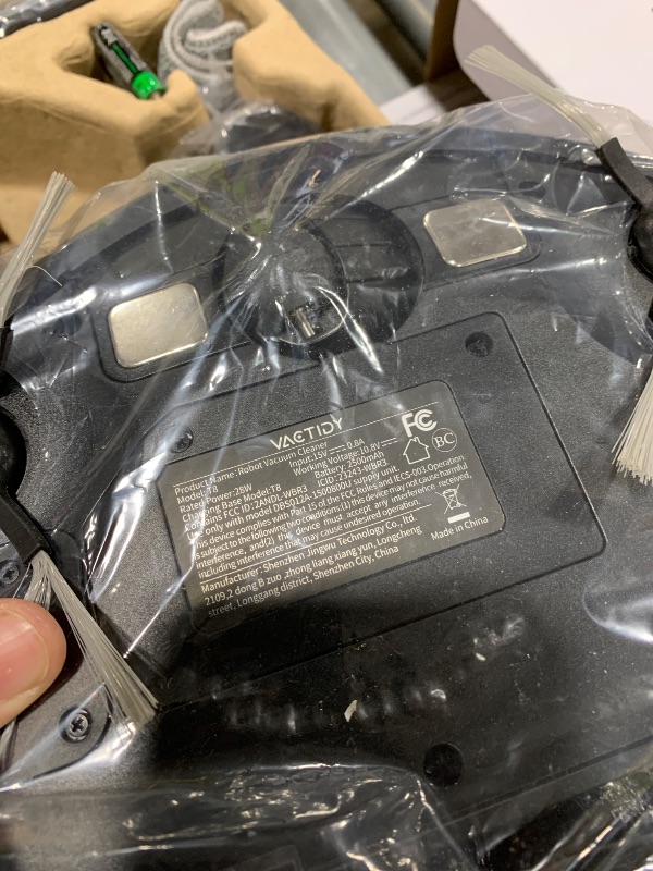 Photo 1 of Vexilar Robot Vacuum and Mop, 3000Pa Powerful Suction Robot Vacuum Cleaner with Self-Charging, Wi-Fi/App/Voice Control, Obstacle Avoidance, Slim Design, Ideal for Pet Hair, Hard Floor,Carpet (Medium)