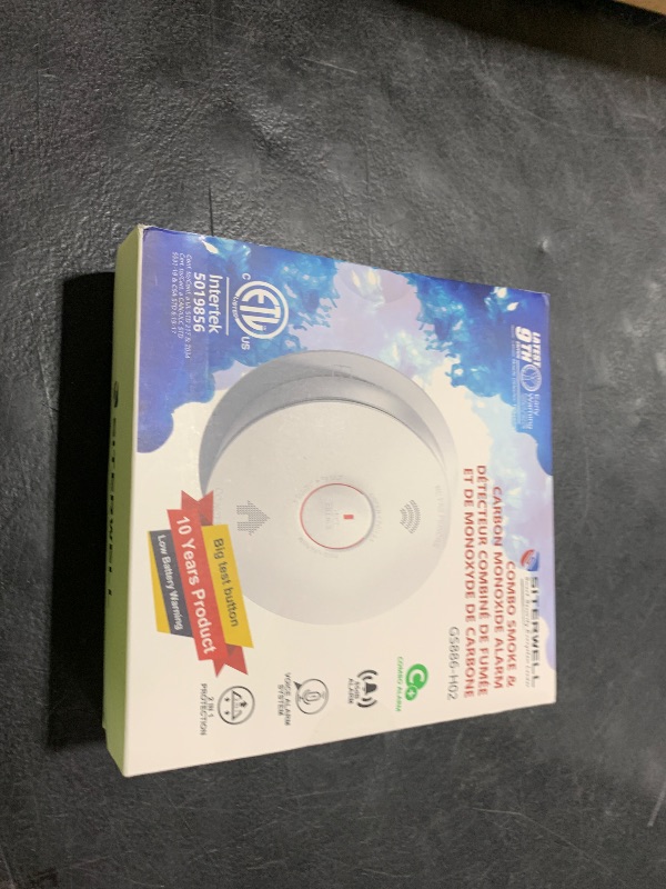 Photo 1 of Siterwell  Detector Carbon Monoxide Detector Combo 10 Year Battery, Meets UL217-9th Standards, Reduced Nuisance Alarms, Smoke and Carbon Monoxide Detector with Bilingual Voice Alerts, 1 Pack