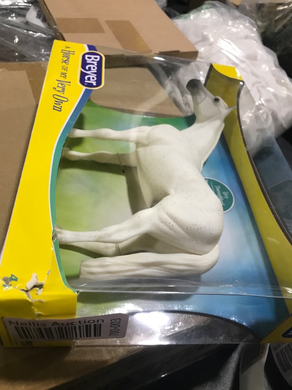 Photo 1 of Breyer Horses Freedom Series Fleabitten Grey Thoroughbred | Horse Toy | 9.75" x 7" | 1:12 Scale | Model #1054