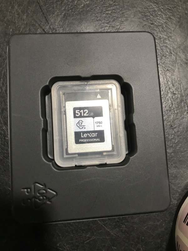 Photo 1 of Lexar 512GB Professional SILVER PRO SD Card, UHS-II, C10, U3, V60, Full HD, 4K, Up To 280MB/s Read SDXC Memory Card, for Professional Photographer, Videographer, Enthusiast (LSDSIPR512G-BNNNU)
