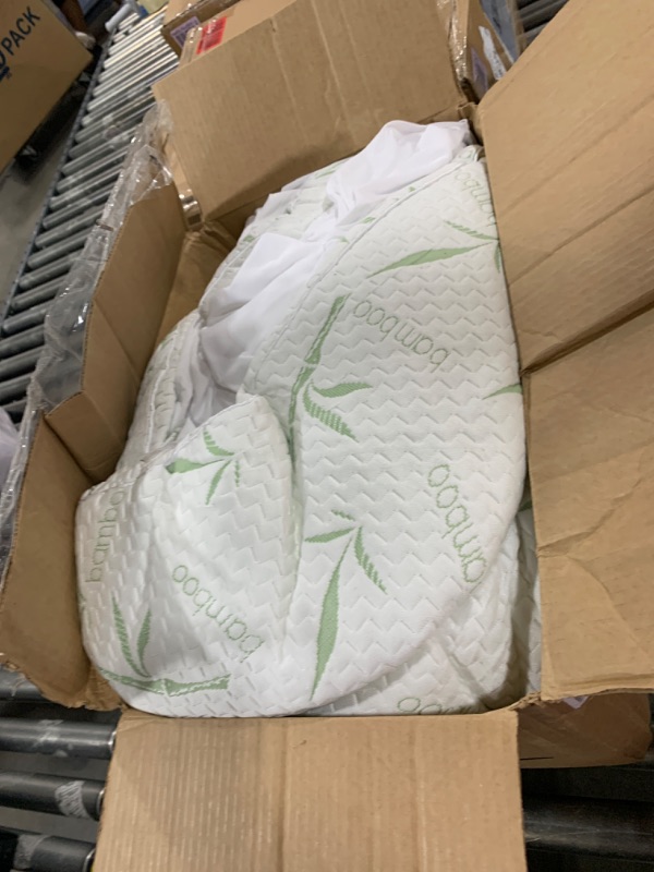 Photo 1 of LIANLAM Bambu Mattress Topper King,1000 GSM Cooling Mattress Pad,2In Extra Thick Pillow Top Mattress Topper for Back Pain,Soft Mattress Protector Cover with 8"-18" Deep Pocket(78"x80")