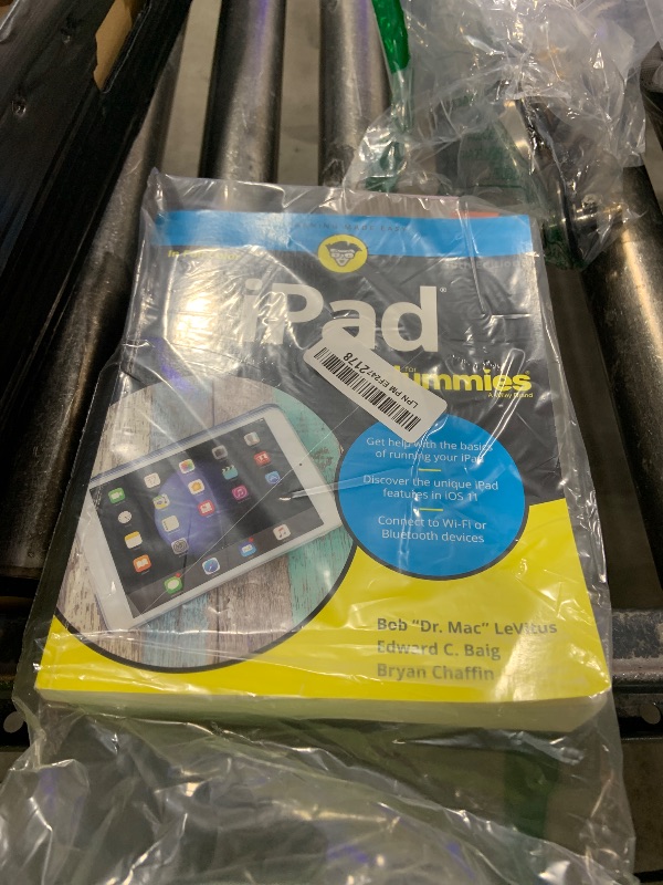 Photo 1 of iPad For Dummies (For Dummies (Computer/Tech))