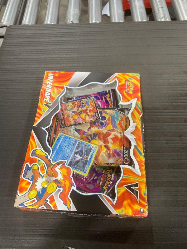 Photo 1 of Pokemon Trading Cards: Infernape V Box