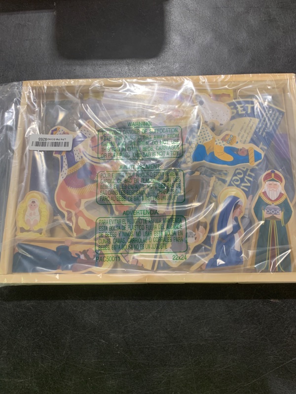 Photo 1 of Melissa & Doug Classic Wooden Christmas Nativity Set With 4-Piece Stable and 11 Figures