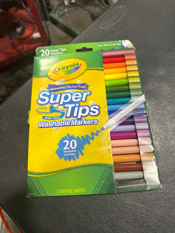 Photo 1 of Crayola 588106 Washable Super Tips Markers, Assorted, 20/Set