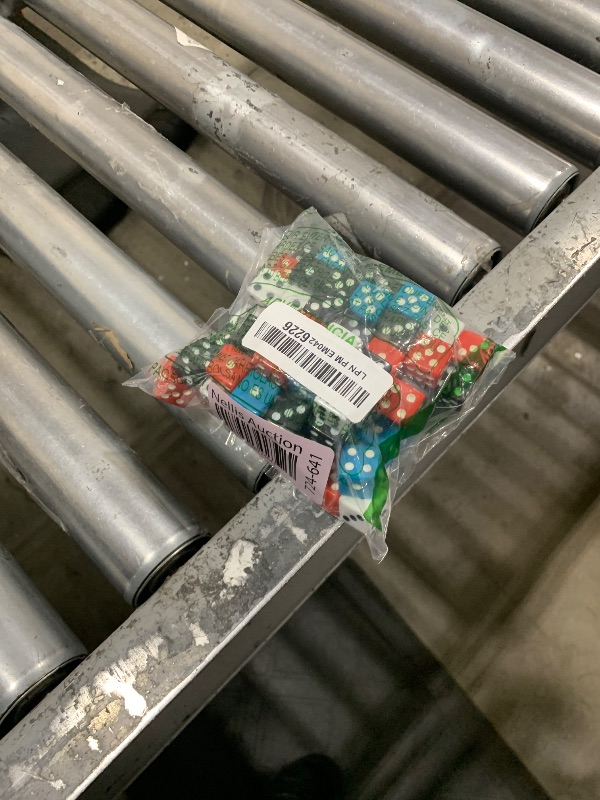 Photo 1 of 100 Bulk 16mm Dice 4 Color Assortment (Red, Blue, Black and White)