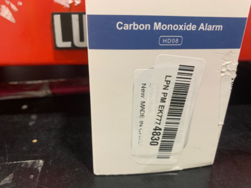 Photo 1 of Lunarlipes Carbon Monoxide Detector Plug in Wall, 3-in-1 CO Level Monitor Alarm with Temp/Humidity Sensor, Portable Carbon Monoxide Detectors Easy to Read & Install, for Home/Hotel/RV (White-1Pack)