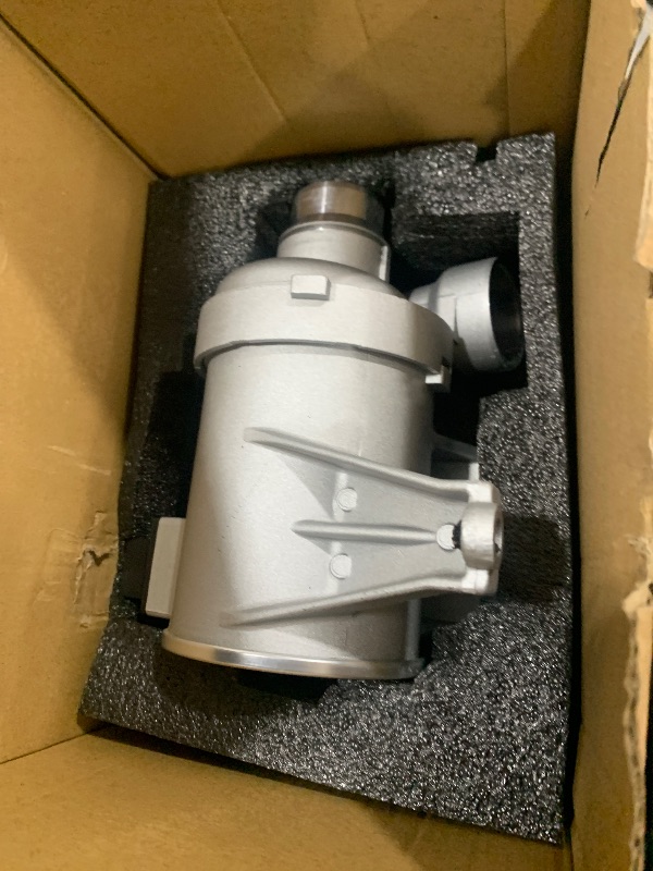 Photo 1 of REVO 31368715 Electric Engine Water Pump Replacement for Volvo 2015-2021 S60/V60/XC60 2015-2016 S80/XC70 2017-2021 S90/V90 2019-2021 XC40 2016-2021 XC90 2.0l 4 cylinder Turbo