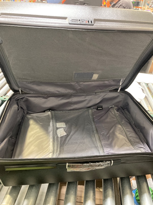 Photo 1 of Samsonite Rolling Luggage 30"