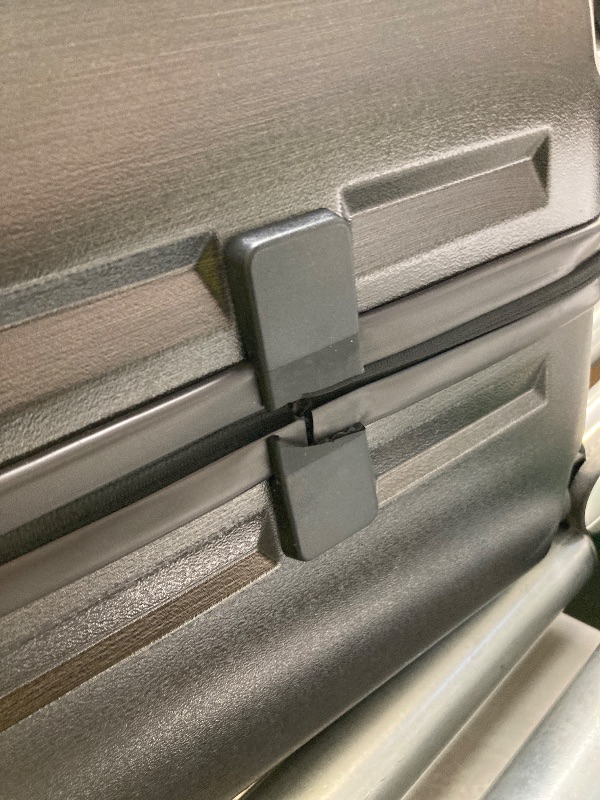 Photo 1 of Samsonite Rolling Luggage 30"