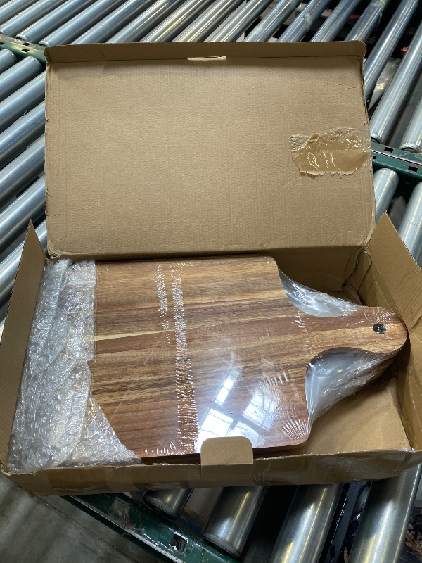 Photo 1 of Didaey 6 Pcs Cutting Board Bulk Kitchen Thicken Chopping Platter with Handles Wooden Charcuterie Serving Trays Blank Wood Boards for Engraving Wedding Housewarming(Acacia Wood,16 x 10 Inch)