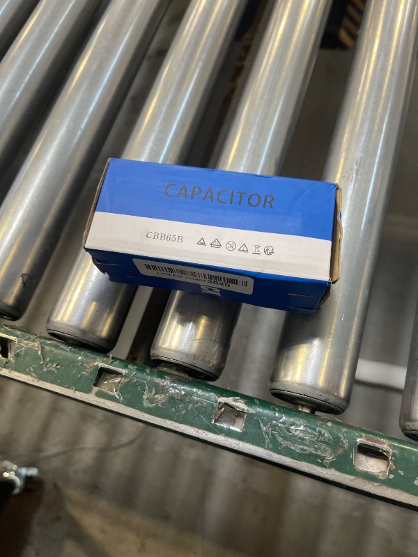 Photo 1 of BOJACK 35+5uF 35 5 MFD ±6% 370V/440V CBB65 Dual Run Circular Start Capacitor for AC Motor Run or Fan Start or Condenser Straight