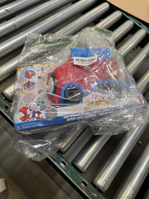 Photo 1 of Marvel Spidey and His Amazing Friends Web Spinning Hauler - 8-Inch 3-in-1 Transforming Vehicle - Toys Featuring Your Friendly Neighborhood Spideys