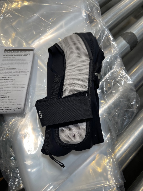 Photo 1 of A60 ankle support, medium