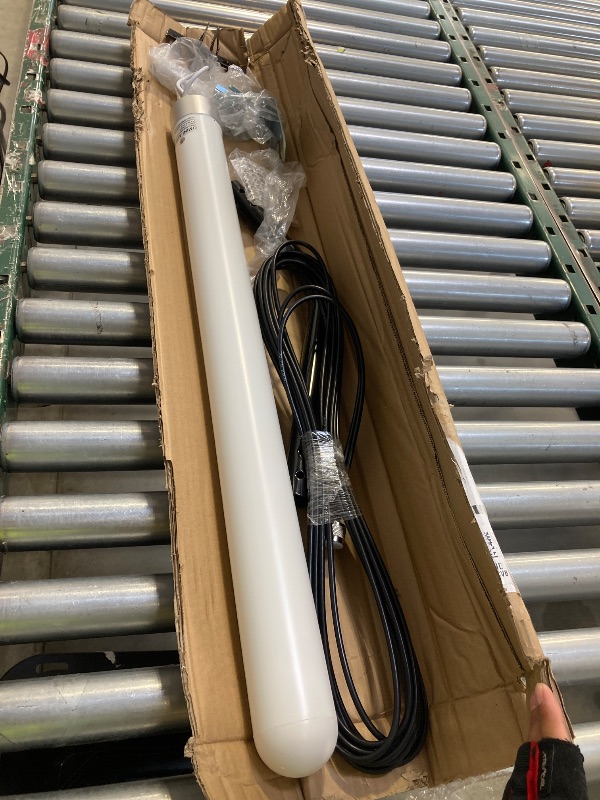 Photo 1 of Omni Directional Cellular Antennas for Routers/Cell Phone Signal Booster Support All USA/Canada Carriers