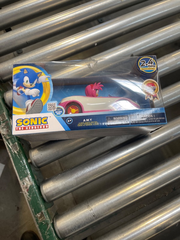 Photo 1 of Sonic Team Racing RC: Amy Rose - NKOK (683), 1:28 Scale 2.4GHz Remote Controlled Car, 6.5' Compact Design, Officially Licensed Sega The Hedgehog, Battery Powered, Ages 6+