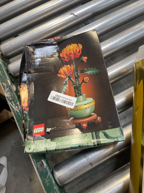 Photo 1 of LEGO Botanicals Chrysanthemum Building Set for Adults Ages 18+ - Artificial Flower for Dinner Table Centerpieces & Decoration - Gift for Graduation - 10368