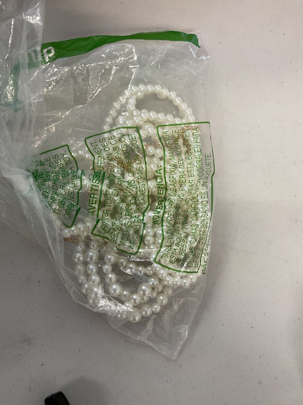 Photo 1 of Jumwrit Long Pearl Beaded Tassel Hair Clips Vintage Gold Flower Leaves Hair Barrette Floral Rhinestone Water Drop Layered Chain Hairpins Chinese Traditional Hanfu Hair Accessories for Women Girls
