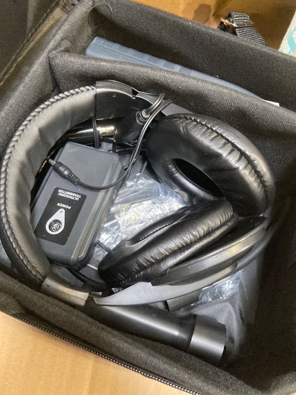 Photo 1 of ALLOSUN Ultrasonic Leak Detector Transmitter Air Water Dust Leak Detector 36-44KHz Valve Pipe Crack Locator Refrigerant Halogen Gas Leak