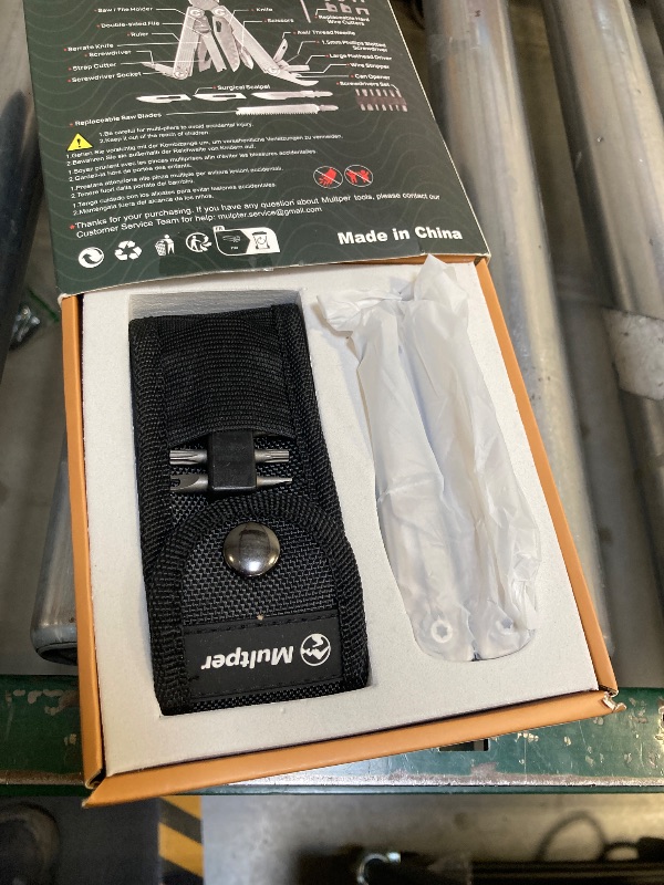 Photo 1 of Multper Multitools Pliers Pro, Upgraded Multi Tool With Damascus Knife, Replaceable Wire Cutters and Screwdirver Set, Foldable Multitools with Scissors, Screwdriver, Ideal for Camping,Survival, Repair