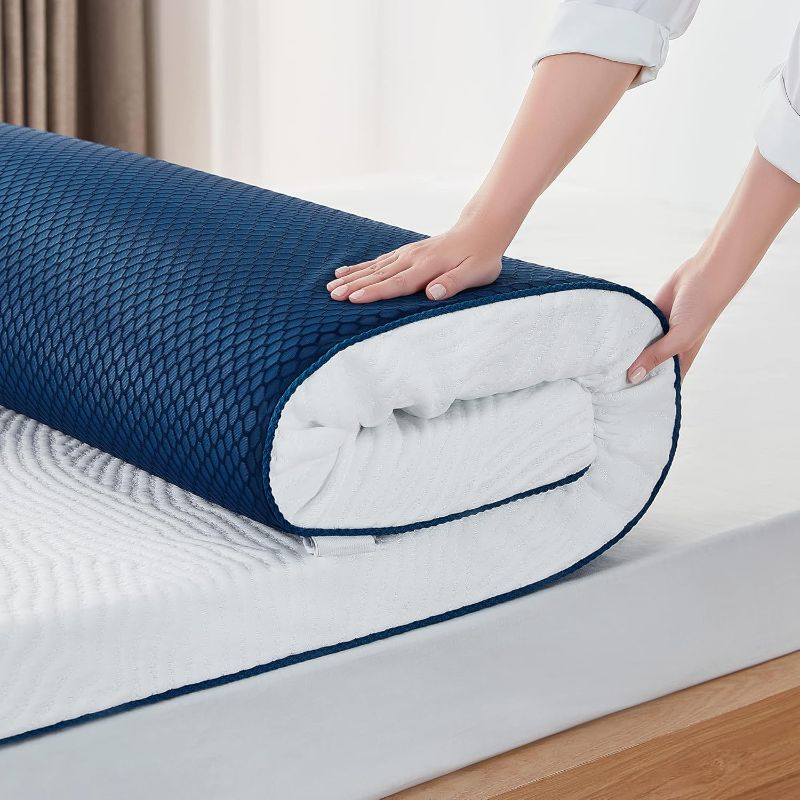 Photo 1 of  LINSY LIVING 3 Inches Cooling Gel Memory Foam Mattress Topper, Soft Bed Topper Full with Tencel Cover, CertiPUR-US and Oeko-TEX Certified, Full Size White 