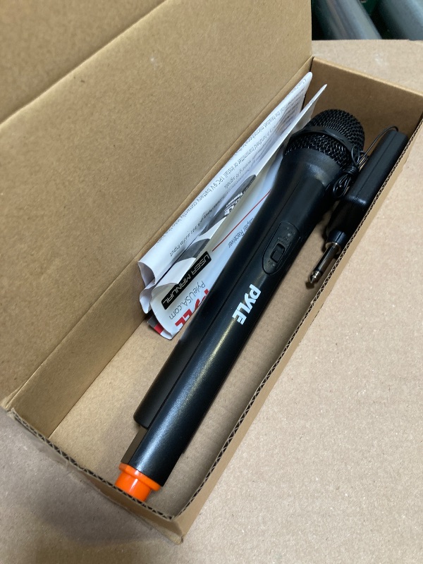 Photo 1 of Pyle Portable VHF Wireless Microphone System - Professional Battery Operated Handheld Dynamic Unidirectional Cordless Microphone Transmitter Set W/Adapter Receiver, for PA Karaoke DJ Party, Black