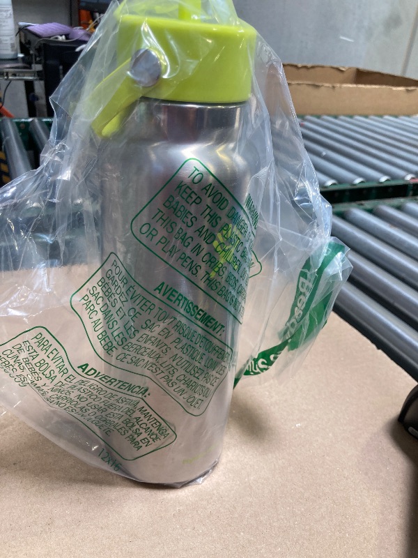 Photo 1 of Hydro Flask 40 Oz Wide Flex Straw Cap Stainless Steel Lime