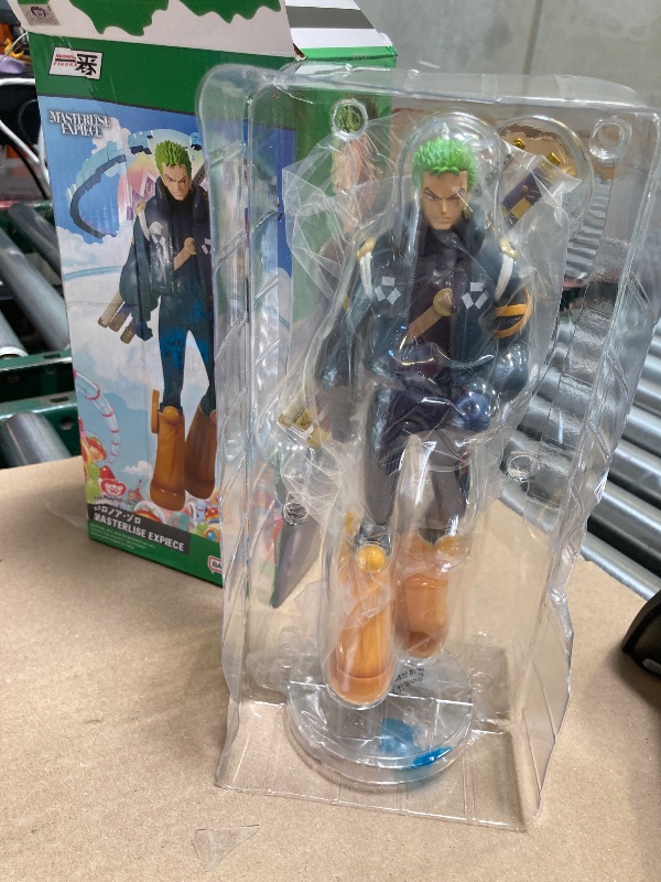 Photo 1 of Ichibansho Figure - One Piece - Roronoa Zoro (Egghead), Bandai Spirits Masterlise Collectible Statue
