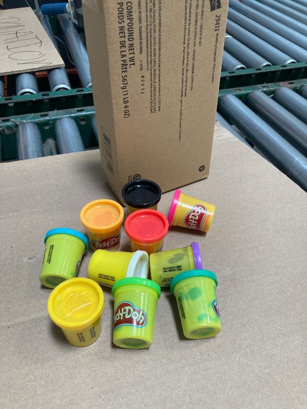 Photo 1 of Play Doh Modeling Compound 10-Pack Case of Assorted Colors, Non-Toxic 2 oz. Cans, Halloween Toys & Party Favors, Preschool Toys for Kids, Ages 2+ (Amazon Exclusive)