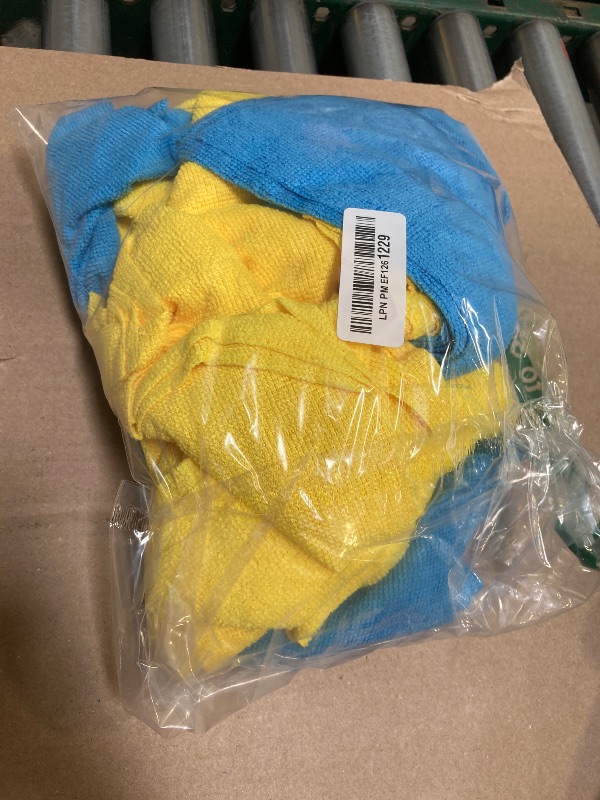 Photo 1 of HOMERHYME Microfiber Cleaning Cloth,  Cleaning Rags Microfiber Towel Bulk Absorbent Lint-Free Wash Cloths, All-Purpose Towels for Cars, Shop, Automotive, Garage, Home and Kitchen 11.5"*11.5"
