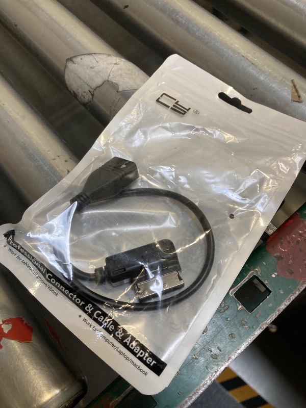 Photo 1 of chenyang AMI to USB Cable Media in AMI MDI USB AUX Flash Drive Adapter Cable for Car VW Audi 2014 A4 A6 Q5 Q7