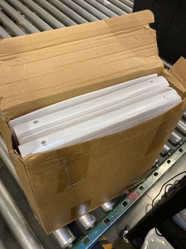 Photo 1 of Fulmoon 24 Pcs 3 Ring Plastic Binders Bulk with 2 Pockets Flexible Binder with Transparent View Cover Plastic Binder for Home Office(1/2 Inch,White)