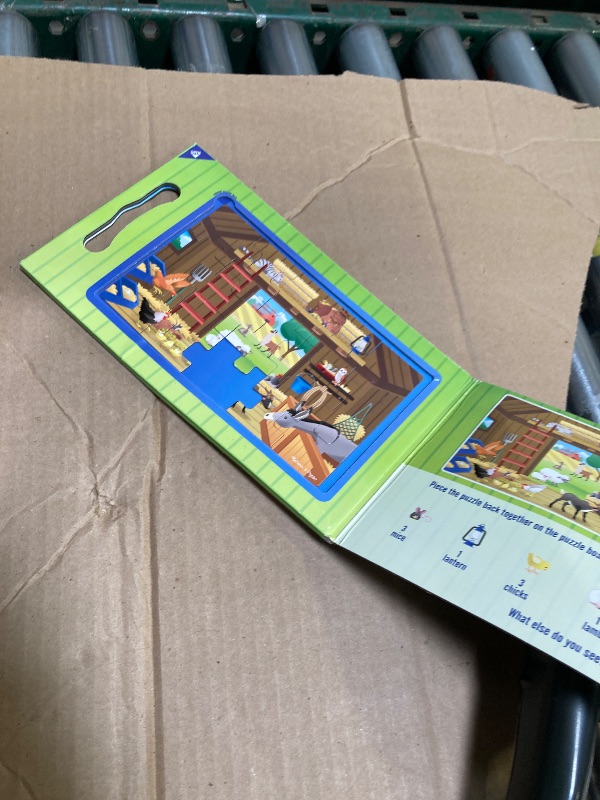 Photo 1 of Melissa & Doug Take-Along Magnetic Jigsaw Puzzles Travel Toy On the Farm (2 15-Piece Puzzles) - FSC Certified