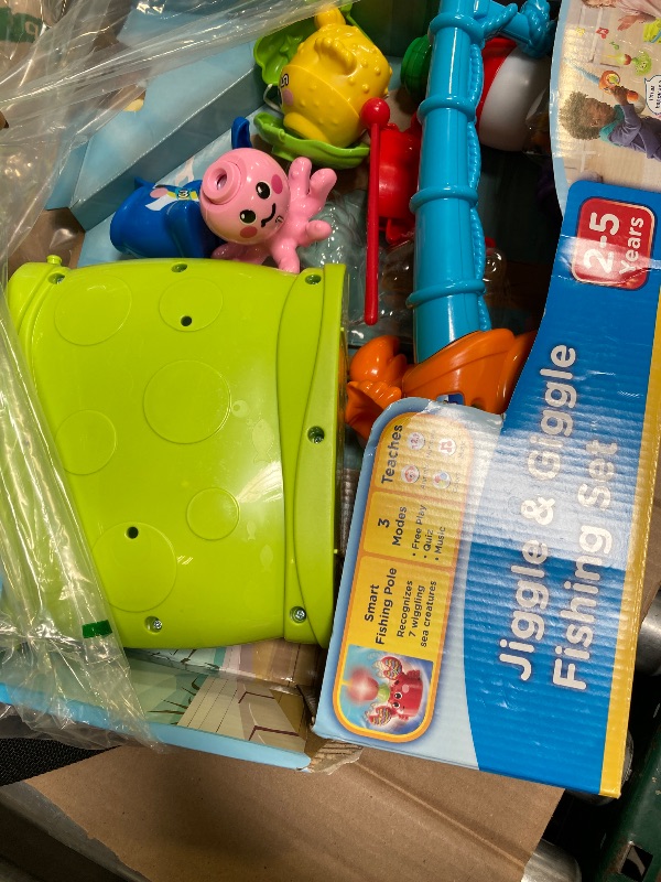 Photo 1 of VTech Jiggle and Giggle Fishing Set