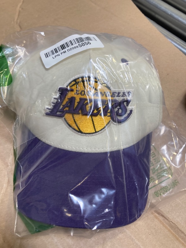 Photo 1 of ZHATS Standard NBA Officially Licensed Adjustable Snapback Hat Marquee Ivory, One Size