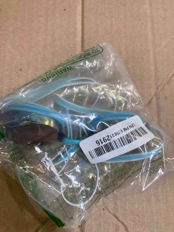 Photo 1 of Speedo Women's Swim Goggles Mirrored Vanquisher 2.0