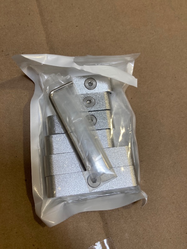 Photo 1 of EASYBERG Spark Plug Wire Separators Aluminum Kit, 7mm 8mm 9.5mm Engine Spark Plug Wire Separator Divider for Looms SBC 302 350 454(Silver)