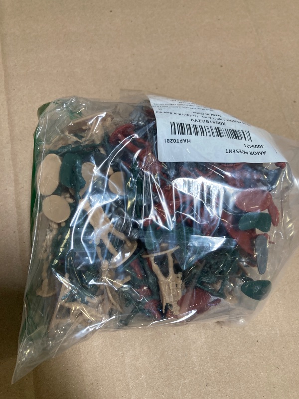 Photo 1 of AMOR PRESENT 120PCS Army Toys Military Set, Army Men Soldier Playset Plastic Toy Soldiers Figures Military Action Figure for Adult Kids Boys Girls