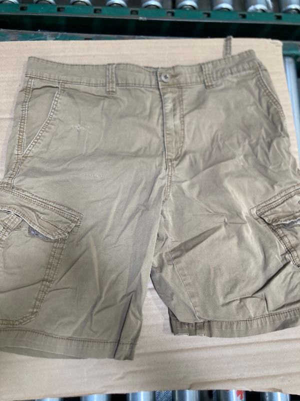 Photo 1 of Size 36--Union bay cargo shorts