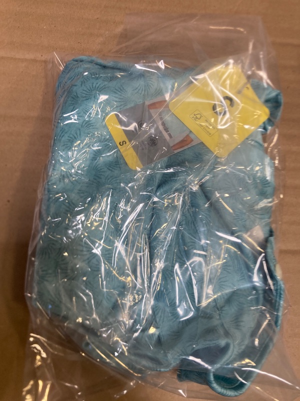 Photo 1 of Size S--Greg Norman Men’s ML75 UPF 50+ Moisture Wicking Polo (Green, Small)