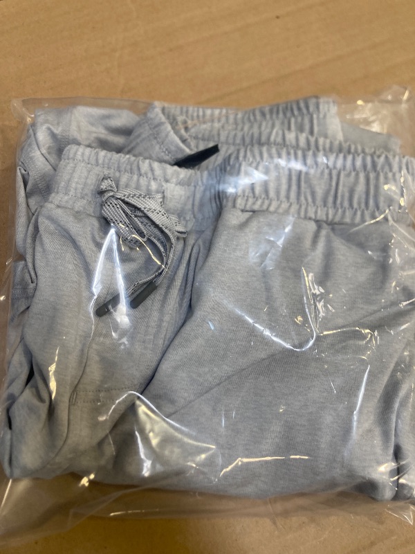 Photo 1 of Size S--Kirkland Signature Men's Active Jogger Pant