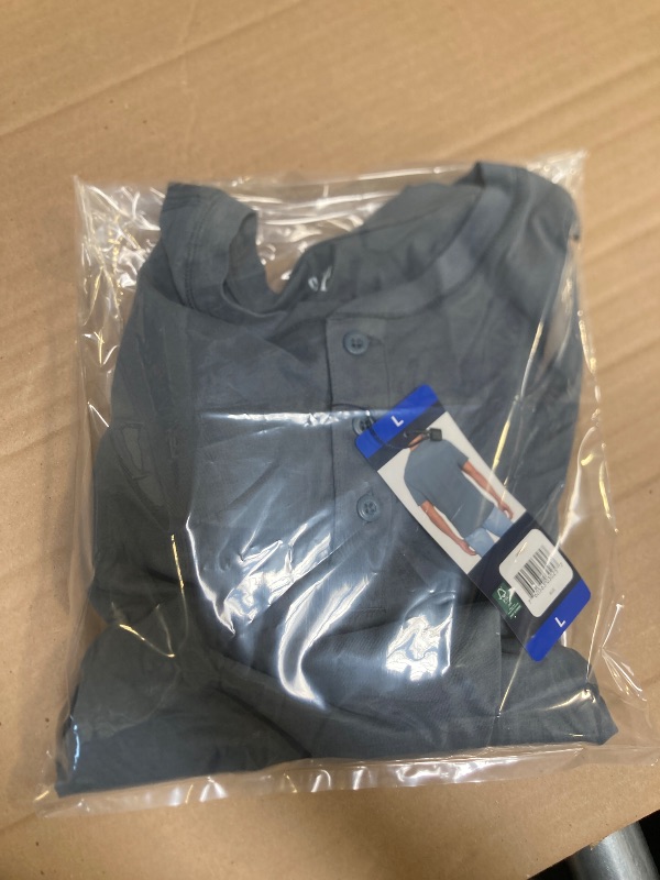 Photo 1 of Size L--GAP Men’s Short Sleeve Henley Tee, Blue