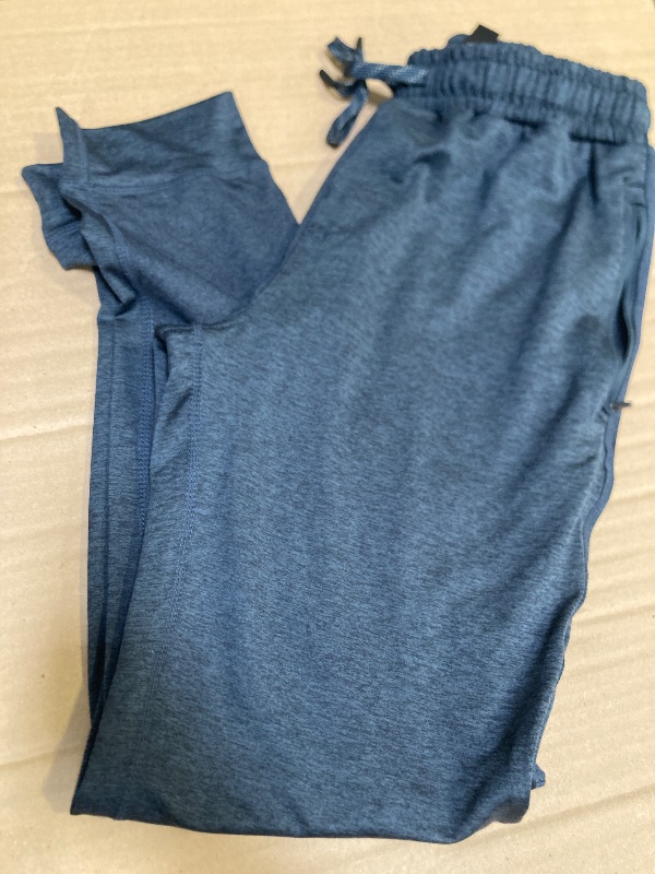 Photo 1 of Size S--Kirkland Signature Jogger