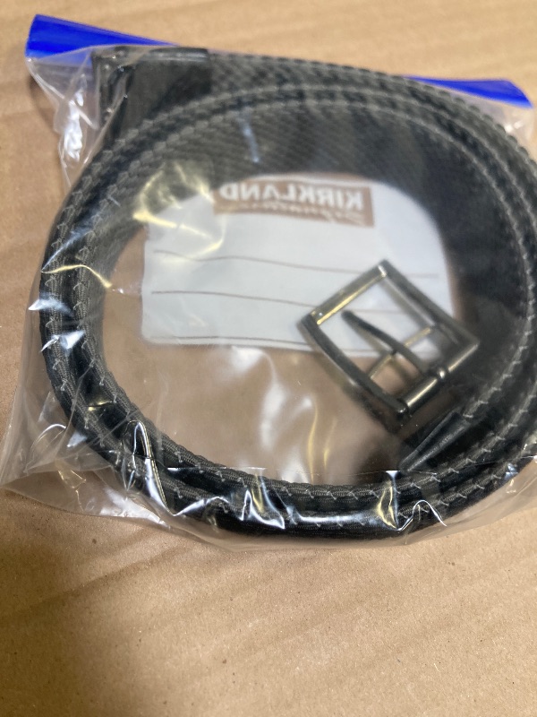 Photo 1 of Size L/XL--Men's Reversible Stretch Fabric Belt