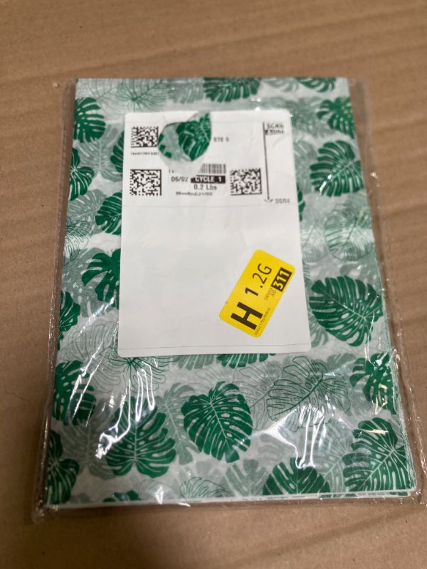 Photo 1 of 30 Sheets Tropical Palm Leaves Tissue Paper, 19.68x13.78in Hawaiian Palm Leaf Wrapping Tissue Paper Green Leaf Decorative Gift Wrapping Paper Sheets for Gift Packing BirthdayParty Craft Making