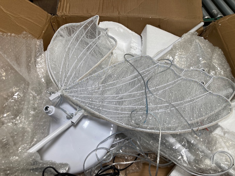 Photo 1 of Wedding LED Floor Lamp: Hanging White Color Ceiling Light - Romantic Wedding Decoration - Adjustable Height Creative Butterfly Props (180 CM/31.4 in)
149.99