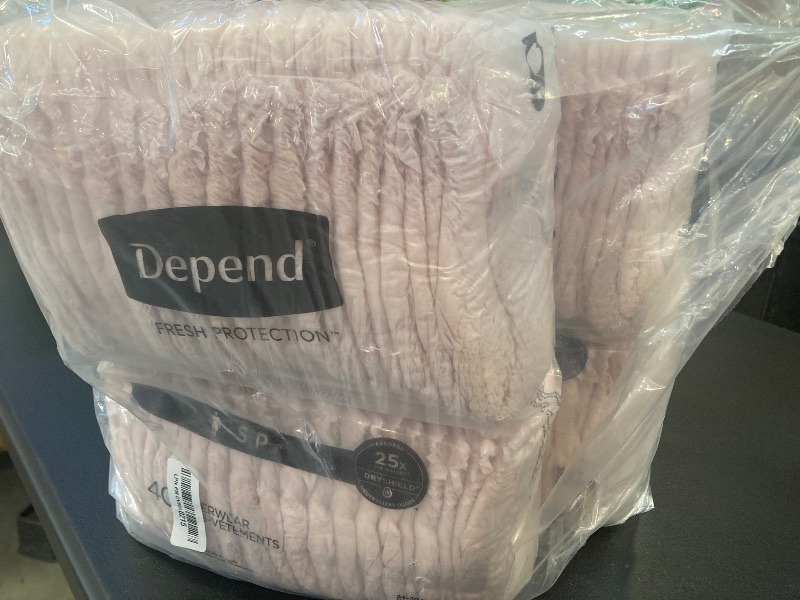 Photo 1 of Depend Fresh Protection Adult Incontinence & Postpartum Bladder Leak Underwear for Women, Disposable, Maximum, Small, Blush, 80 Count (2 Packs of 40), Packaging May Vary