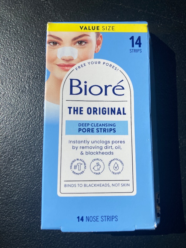 Photo 1 of Bioré Original Blackhead Remover Strips, Deep Cleansing Nose Strips With Instant Pore Unclogging, Features C-Bond Technology, Oil-Free, Non-Comedogenic Use, 14 Count