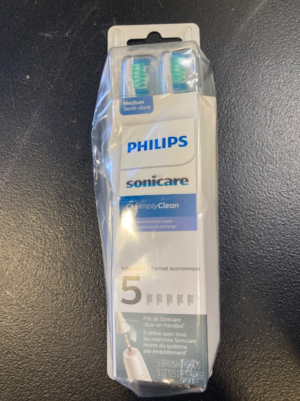 Photo 1 of Philips Sonicare Genuine Simply Clean Replacement Toothbrush Heads, 5 Brush Heads, White, HX6015/03